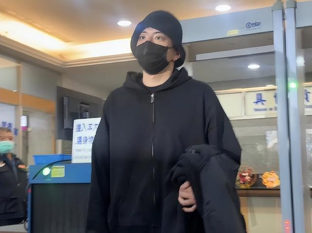 修杰楷承认逃役！花3.4万假装高血压	，贾静雯发声，自曝不知情