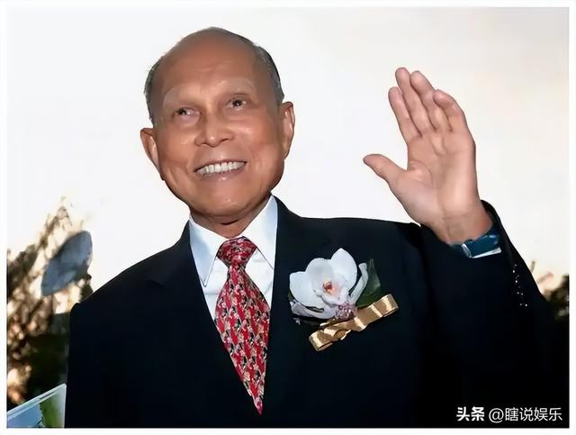 霍英东家规森严：二房三房太太貌美得宠，都生了儿子却从不争家产