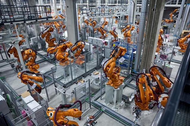 能源不足、芯片断供，2大挑战接踵而至，德国正面临“工业危机”