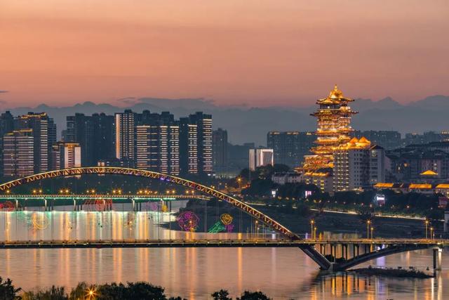 国庆反向游！成都出发，2h左右直达川内的宝藏小众城市