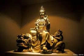 文殊菩萨骑的是什么动物图片