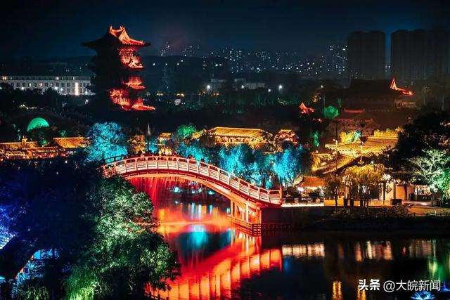 清明上河园：全国教师 全部免费 教师节快乐