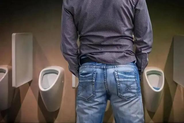 医生发现：前列腺增生大量喝茶，用不了多久，身体或有5大变化