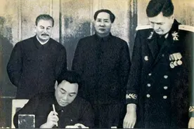 当年，中苏两个社会主义大国因何闹掰了？美国是怎么分析的？图片