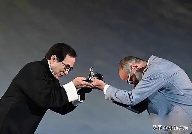 已确认！是著名演员成龙