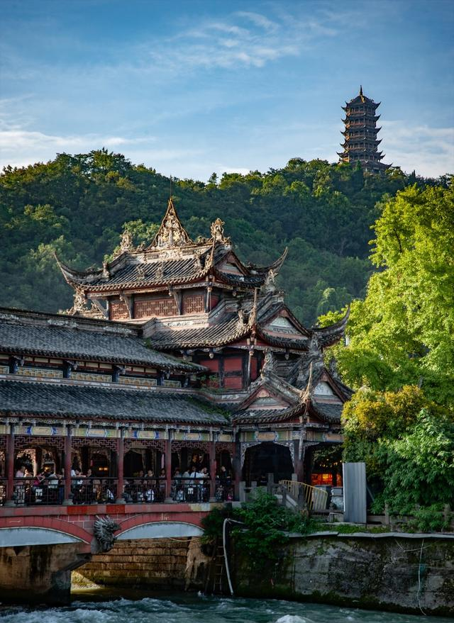 适合5-6月小预算旅行的6个城市，人少景美，预算800，放心冲！