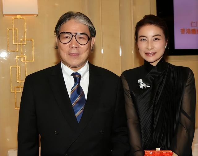 牛鬼蛇神现原形！郭晶晶代言被立案不到24小时，恶心的一幕出现了