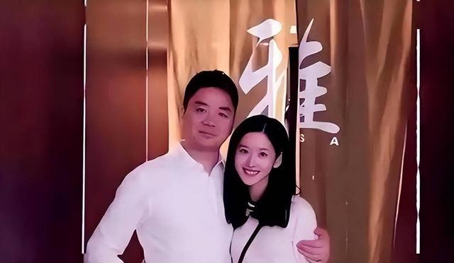 不装了！婚变传闻仅10天，31岁章泽天高调官宣喜讯，终于等到这天