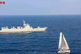 有点期待海盗？中国帆船航渡亚丁湾，遭遇最“不务正业”的052D！图片