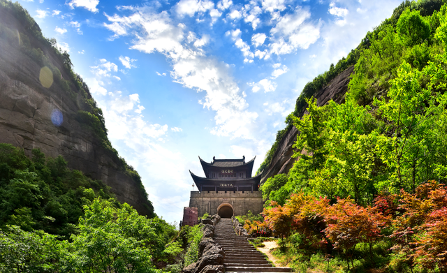 跟着川超游广元 丨广元客场文旅热力出圈，赛场内外皆为城市名片！