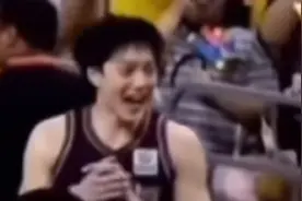 彻底撕破脸！郭艾伦批评广东球迷，朱八徐杰先挨骂，连续点胡明轩图片