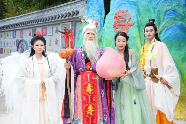 观音山仙侠会现场，“济公”秒变“广东靓仔”，简直是济公本公~