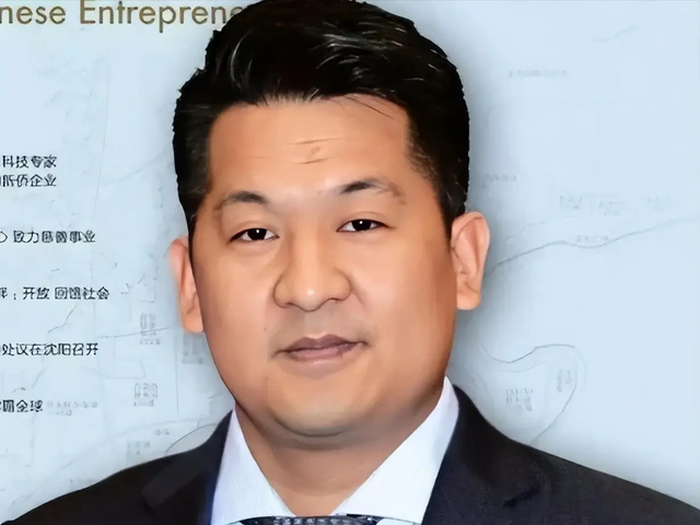 大快人心！2.7万亿电诈主犯佘智江被押解回国！下飞机时腿都软了