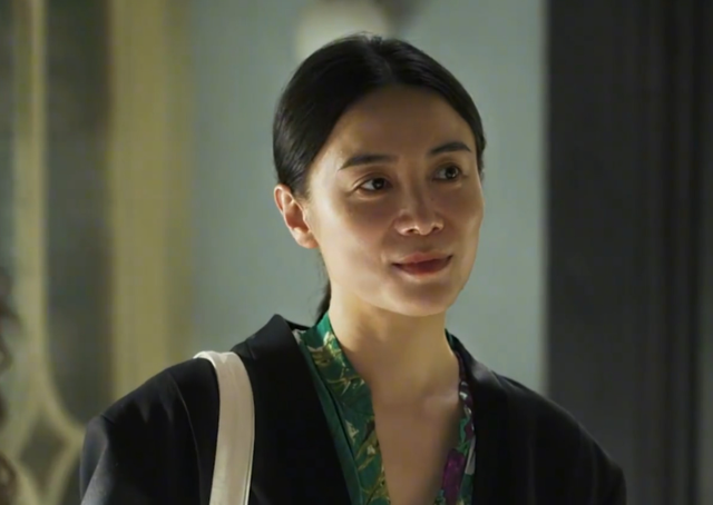 陪睡上位、知三当三？刚拿金鸡奖影后的宋佳，私生活传闻有多离谱