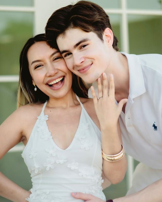 1米95俄罗斯男模结婚了，爷青结