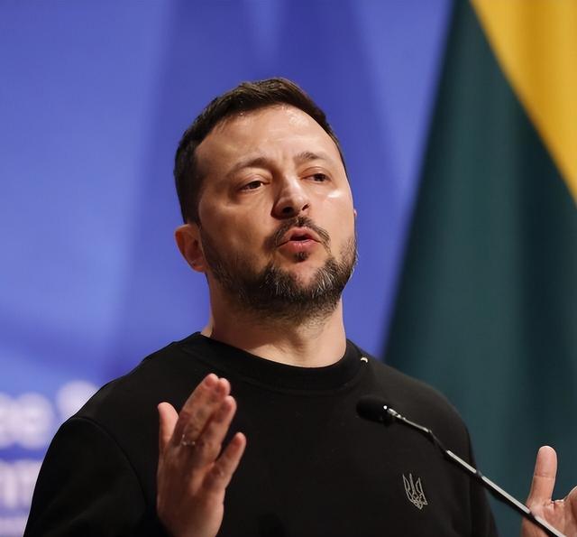 泽连斯基突然翻脸，通知中方做好全面准备，迎接乌克兰的最新制裁