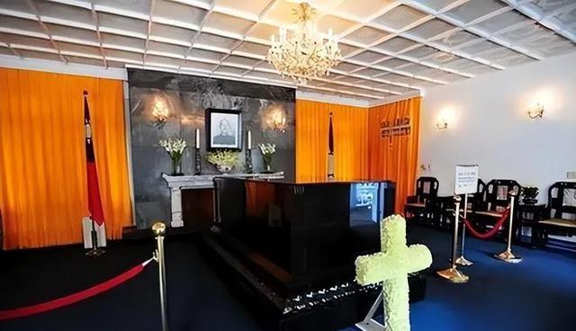 蒋介石遗体已腐烂不堪？守灵三年的侍卫，终于说出慈湖的秘密！