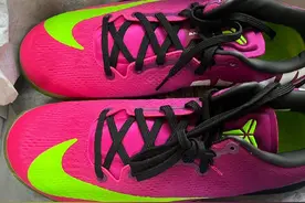 最美刺客Kobe8图片