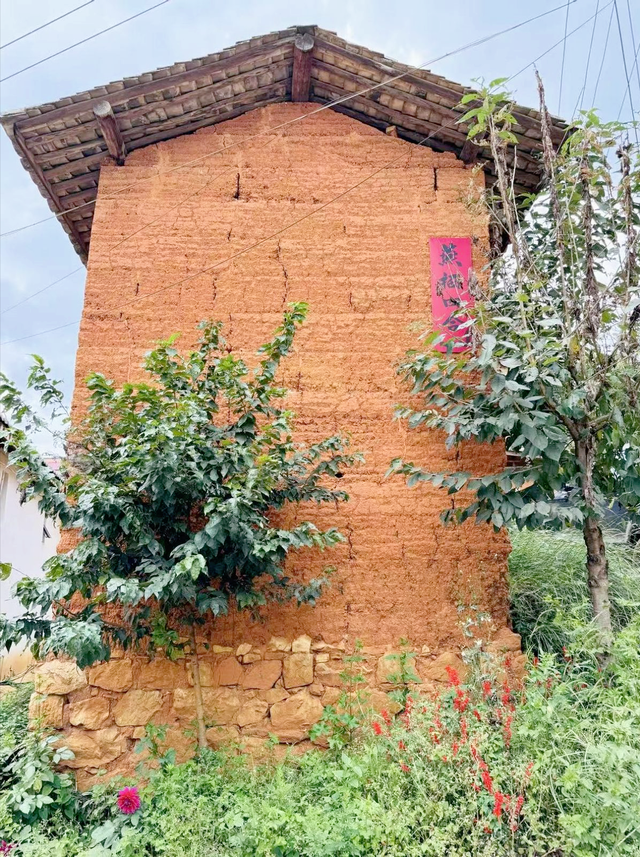 旅居云南，从滇中新区严家庄开始