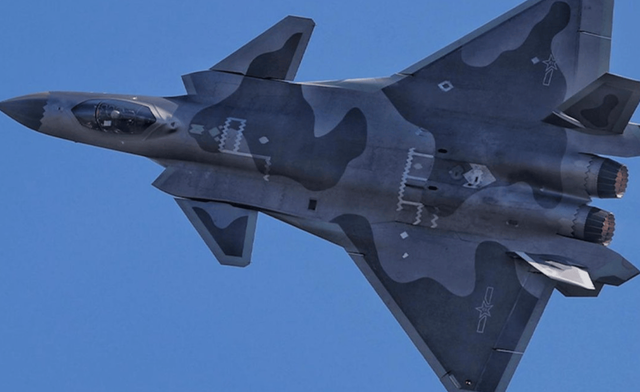 核按钮异动？解读特朗普决定重新启动	，核声明的四大核心疑问