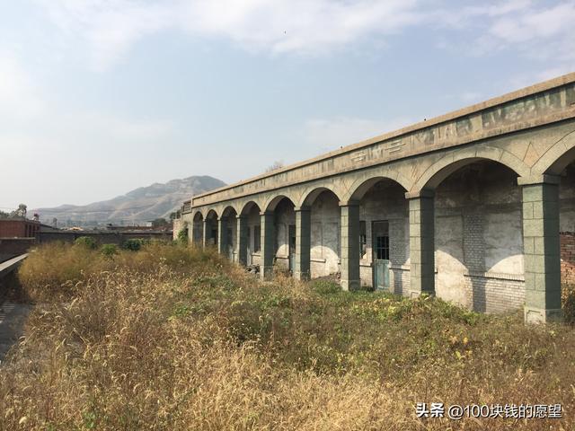 井陉废弃建筑之岩峰退居式建筑