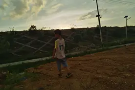 今日份的感动，来自10岁儿子的温暖，暖心的一刻图片