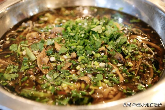 乐山美食攻略就看这篇！1日6餐带小宝超级实用