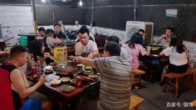 重庆魂：吃香喝辣的江湖气，才是真重庆