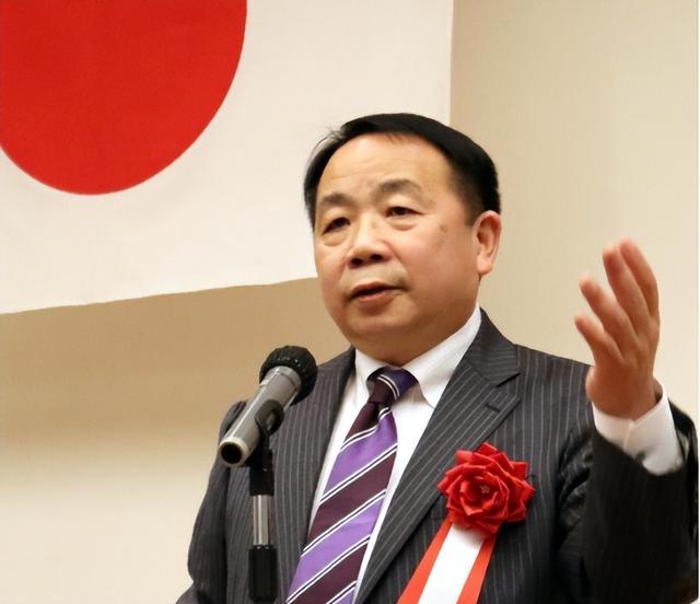 石破茂辞职原因公布：中国一拳砸向日本反华议员！特朗普回5个字