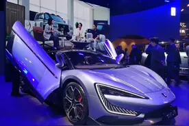 2024第十七届中国（太原）国际汽车展启幕图片