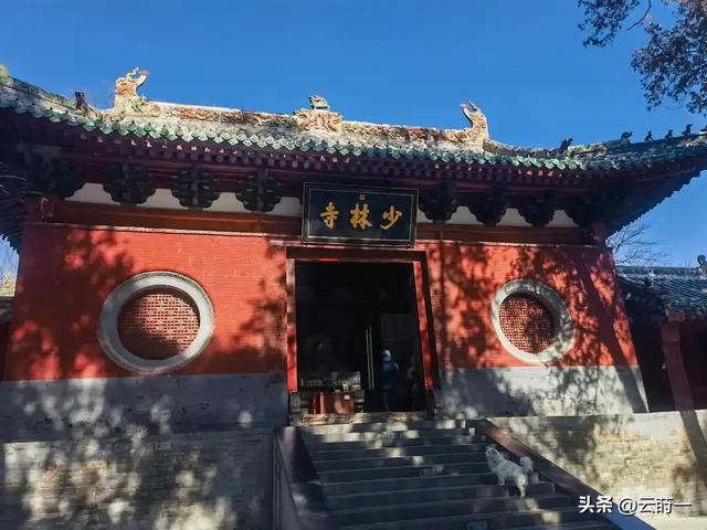 离谱！郑州特大暴雨！少林寺拒绝游客入屋避雨！理由引发网友争议