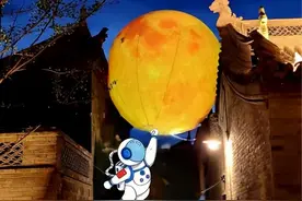 穿越时空，中秋来洞庭南路“登月”图片