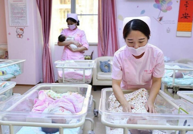 中国将迎来前所未有的死亡高峰，专家得出答案，主要3个因素导致