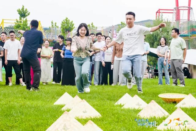第三届石家庄房车露营大会开幕！