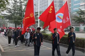 潞州区 长治一中：用脚步丈量春天 携青春放飞梦想图片