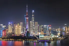 上海:中秋国庆期间景观照明开启节假日模式,不展演主题光影秀图片