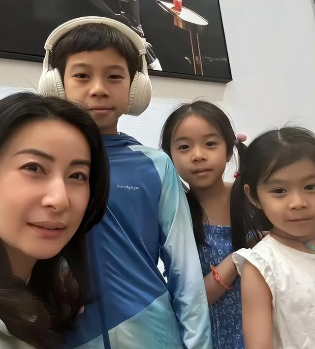 钱再多有什么用？44岁郭晶晶的现状，给所有有代言的明星提了个醒