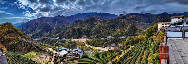 2024深秋四川行19 神农架风景区2 华中屋脊的五彩秘境