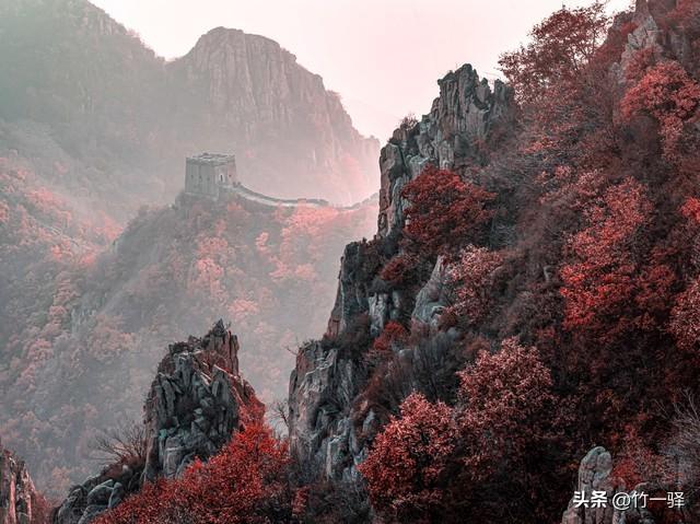 Deepseek和百度AI共同推荐北京红叶区：到北京旅游至少要去三个。