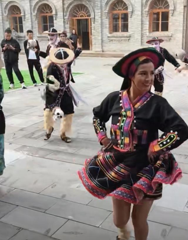 山西古城国庆旅游大战，榆次老城免票孝义开城，太原古县城耍演艺