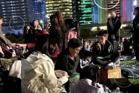 勇气可嘉！朱玲玲再次从豪门净身出户，网友赞叹:太厉害图片