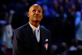 高度自律NBA退役球星和放纵型球星对比，后者不敢直视。图片