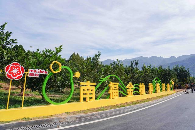 梅州五华深度游｜足球之乡靠赛事玩转出全链条魅力