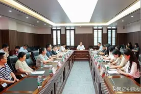 湘雅医院召开“八一”退役军人和军属座谈会图片