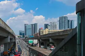 成都“五一”假期电商消费强劲：网络零售额同比增长21.42%图片