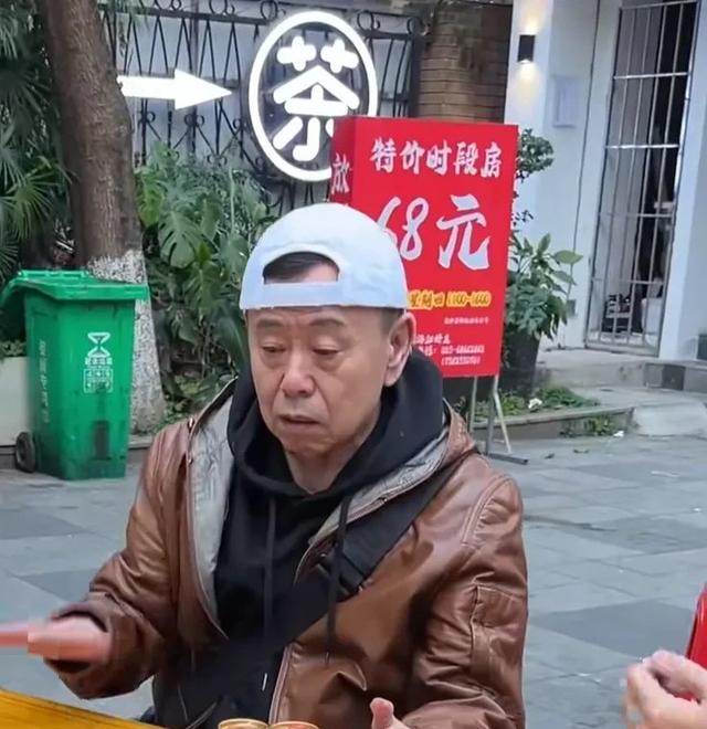 晚节不保？闫学晶哭穷不到三天，潘长江再度“作妖” 赵本山被连累