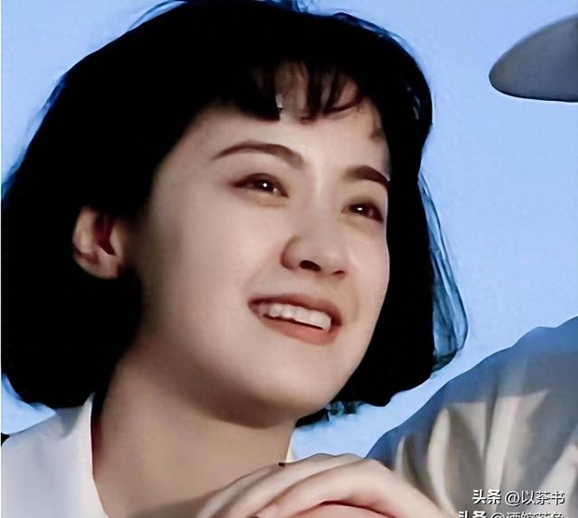57岁无儿无女，关掉手机推掉戏约，一人住郊外小院，剧雪到底图啥