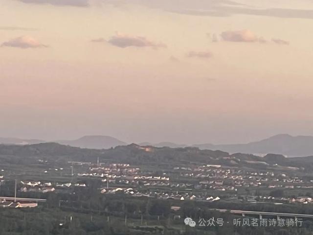夜骑大美六合，马头山观日落。