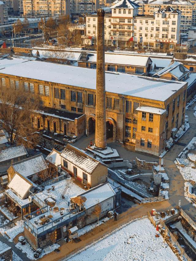 年味十足的山东宝藏小城，不仅是鲁菜重要发源地，还是“中国琉璃之乡”！