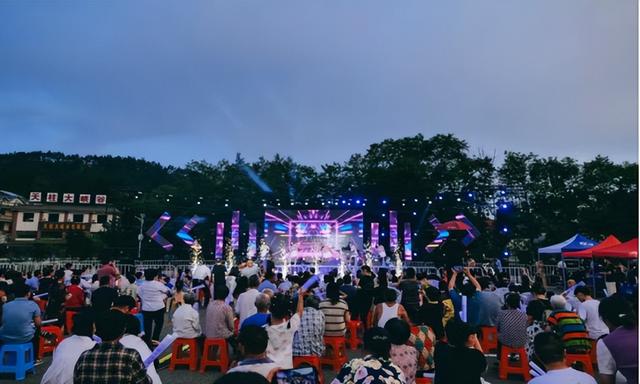 皖美夏日|一起来潜山避暑，藏进山里过夏天！​